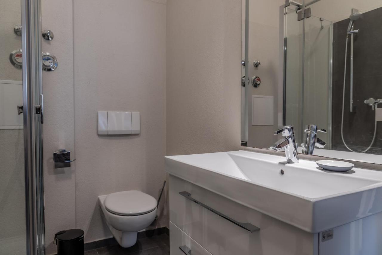 Strandnahe 2-Raum-Ferienwohnung Im Zentrum - Residenz Strandeck Fewo 02 غورين المظهر الخارجي الصورة