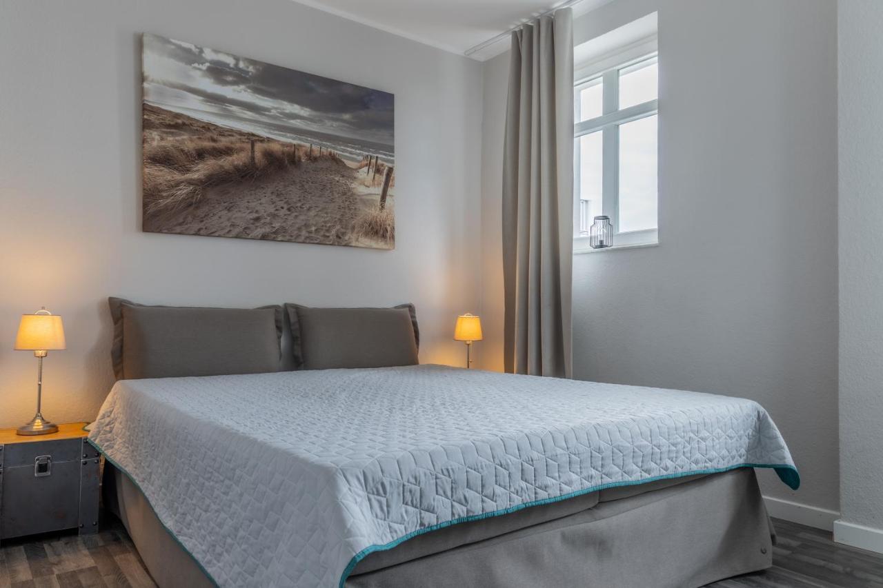 Strandnahe 2-Raum-Ferienwohnung Im Zentrum - Residenz Strandeck Fewo 02 غورين المظهر الخارجي الصورة